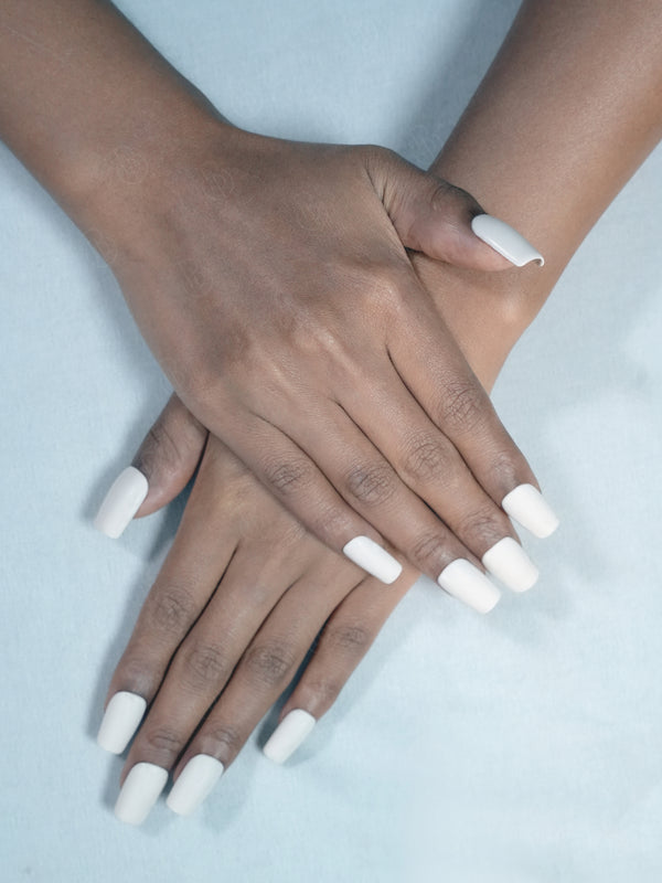 Ivory Whisper - Premium Soft Gel Press On Nails - Butterage